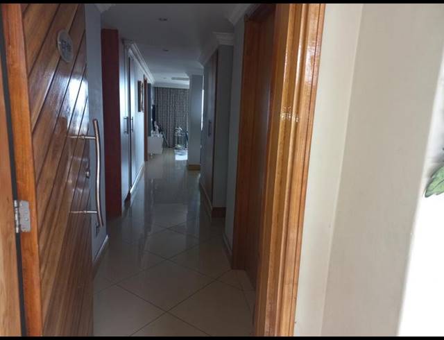 3 BEDROOM APARTMENT FOR SALE IN POINT WATERFRONT